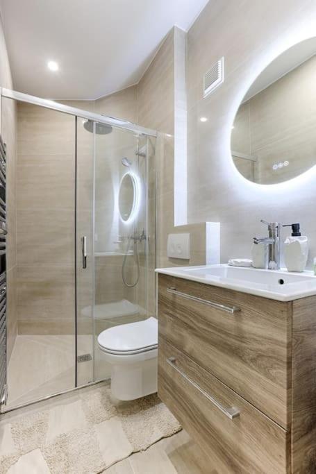 Appartement Alesia/remy Dumoncel : Charming 1br-4p Paris